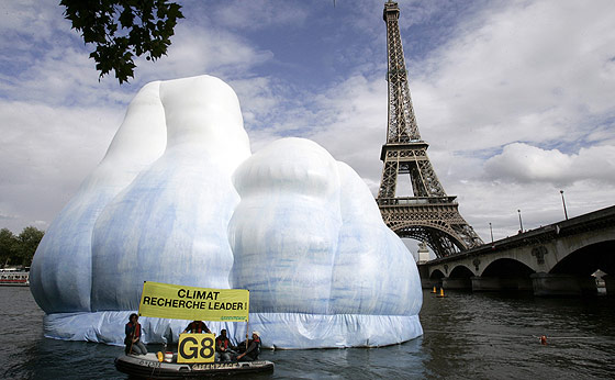 Francois Mori/AP Francois Mori/AP