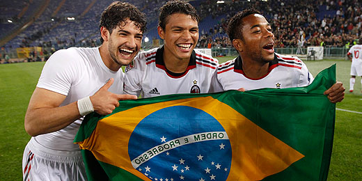 Milan, de Pato, Thiago Silva e Robinho, é campeão após cinco anos