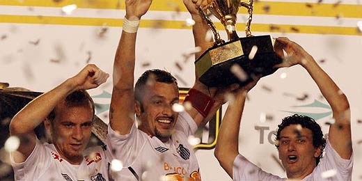 Santos ganha de 2 a 1 do Corinthians e é bicampeão paulista