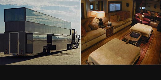 Reprodução/Anderson Mobile Estates Veja detalhes do trailer que Kutcher usa no set de 'Two and a Half Men'